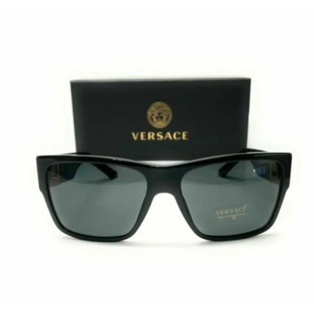 Versace Men's Black and Grey Square Sunglasses!